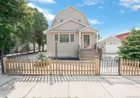 66 Fairmount Street, Hempstead, NY, 3 Bedrooms Bedrooms, 6 Rooms Rooms,3 BathroomsBathrooms,Residential,For Rent,Fairmount,0,1051535 66 Fairmount Street, Hempstead, NY, 3 Bedrooms Bedrooms, 6 Rooms Rooms,3 BathroomsBathrooms,Residential,For Rent,Fairmount,0,1051535