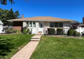 67 Emerson Avenue, Hempstead, NY, 3 Bedrooms Bedrooms, 8 Rooms Rooms,2 BathroomsBathrooms,Residential Lease,For Rent,Emerson,0,1003358 67 Emerson Avenue, Hempstead, NY, 3 Bedrooms Bedrooms, 8 Rooms Rooms,2 BathroomsBathrooms,Residential Lease,For Rent,Emerson,0,1003358
