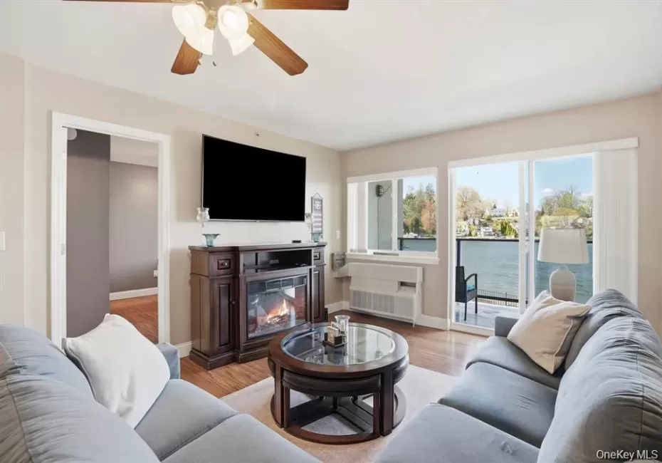 4 Marina Drive, Carmel, NY, 1 Bedroom Bedrooms, 5 Rooms Rooms,1 BathroomBathrooms,Residential Lease,For Rent,Marina,0,1051885 4 Marina Drive, Carmel, NY, 1 Bedroom Bedrooms, 5 Rooms Rooms,1 BathroomBathrooms,Residential Lease,For Rent,Marina,0,1051885