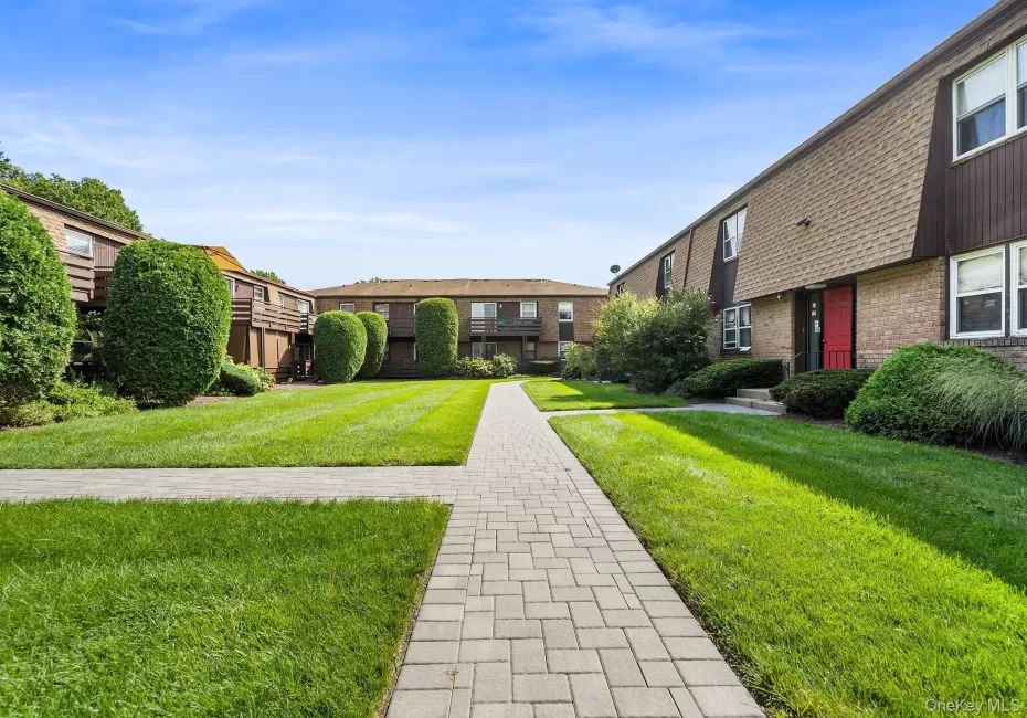 63 New Holland Village, Clarkstown, NY, 1 Bedroom Bedrooms, 2 Rooms Rooms,1 BathroomBathrooms,Residential,For Rent,New Holland,0,1051988 63 New Holland Village, Clarkstown, NY, 1 Bedroom Bedrooms, 2 Rooms Rooms,1 BathroomBathrooms,Residential,For Rent,New Holland,0,1051988