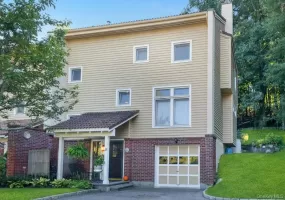 12 Deer Ridge Road, Bedford, NY, 3 Bedrooms Bedrooms, 8 Rooms Rooms,2 BathroomsBathrooms,Residential,For Rent,Deer Ridge,0,1051540 12 Deer Ridge Road, Bedford, NY, 3 Bedrooms Bedrooms, 8 Rooms Rooms,2 BathroomsBathrooms,Residential,For Rent,Deer Ridge,0,1051540