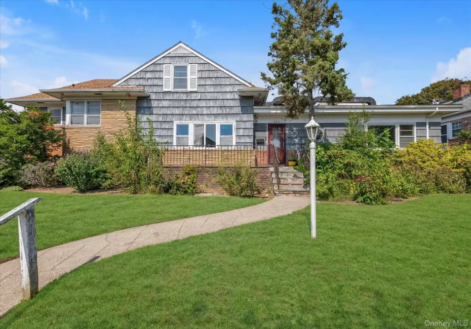 305 Olive Street, Long Beach, NY, 5 Bedrooms Bedrooms, 12 Rooms Rooms,4 BathroomsBathrooms,Residential,For Rent,Olive,0,1051735 305 Olive Street, Long Beach, NY, 5 Bedrooms Bedrooms, 12 Rooms Rooms,4 BathroomsBathrooms,Residential,For Rent,Olive,0,1051735