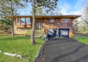 3 Camp Hill Road, Ramapo, NY, 5 Bedrooms Bedrooms, 10 Rooms Rooms,3 BathroomsBathrooms,Residential,For Rent,Camp Hill,0,859143 3 Camp Hill Road, Ramapo, NY, 5 Bedrooms Bedrooms, 10 Rooms Rooms,3 BathroomsBathrooms,Residential,For Rent,Camp Hill,0,859143
