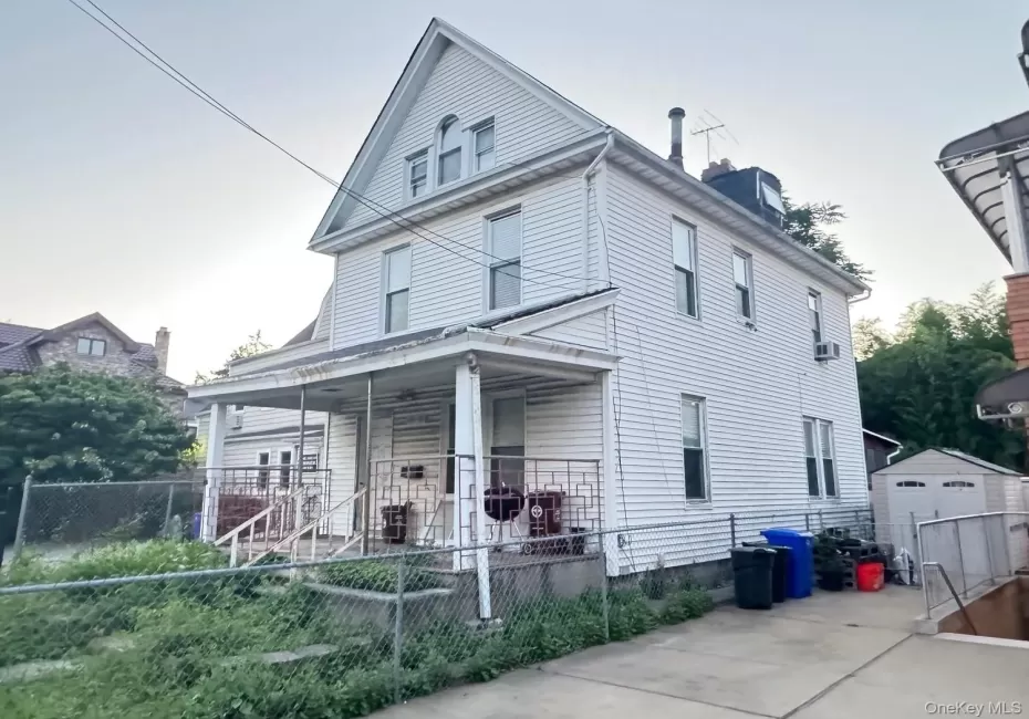 146-59 Delaware Avenue, New York, NY, 5 Bedrooms Bedrooms, 9 Rooms Rooms,1 BathroomBathrooms,Residential,For Rent,Delaware,0,1051362 146-59 Delaware Avenue, New York, NY, 5 Bedrooms Bedrooms, 9 Rooms Rooms,1 BathroomBathrooms,Residential,For Rent,Delaware,0,1051362