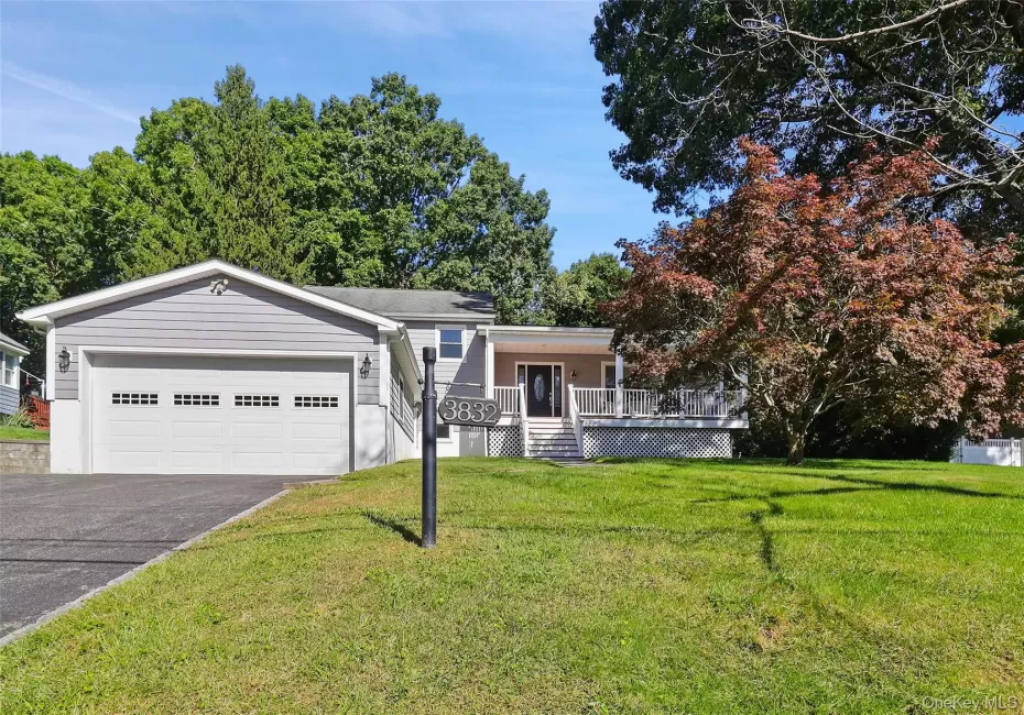3832 Valleyview Street, Yorktown, NY, 3 Bedrooms Bedrooms, 7 Rooms Rooms,2 BathroomsBathrooms,Residential,For Rent,Valleyview,0,1050876 3832 Valleyview Street, Yorktown, NY, 3 Bedrooms Bedrooms, 7 Rooms Rooms,2 BathroomsBathrooms,Residential,For Rent,Valleyview,0,1050876