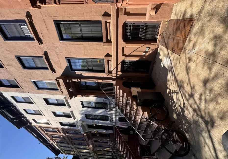887 Lafayette Avenue, New York, NY, 2 Bedrooms Bedrooms, 4 Rooms Rooms,3 BathroomsBathrooms,Residential Lease,For Rent,Lafayette,0,1051891 887 Lafayette Avenue, New York, NY, 2 Bedrooms Bedrooms, 4 Rooms Rooms,3 BathroomsBathrooms,Residential Lease,For Rent,Lafayette,0,1051891