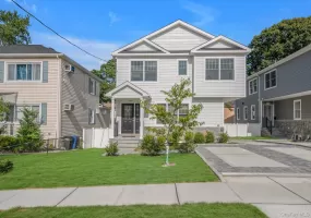 48 Linwood, North Hempstead, NY, 2 Bedrooms Bedrooms, 7 Rooms Rooms,3 BathroomsBathrooms,Residential Lease,For Rent,Linwood,0,1051759 48 Linwood, North Hempstead, NY, 2 Bedrooms Bedrooms, 7 Rooms Rooms,3 BathroomsBathrooms,Residential Lease,For Rent,Linwood,0,1051759