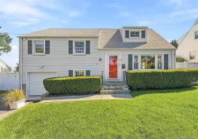 22 Mitchell Place, Rye Town, NY, 4 Bedrooms Bedrooms, 9 Rooms Rooms,2 BathroomsBathrooms,Residential,For Rent,Mitchell,0,1044840 22 Mitchell Place, Rye Town, NY, 4 Bedrooms Bedrooms, 9 Rooms Rooms,2 BathroomsBathrooms,Residential,For Rent,Mitchell,0,1044840