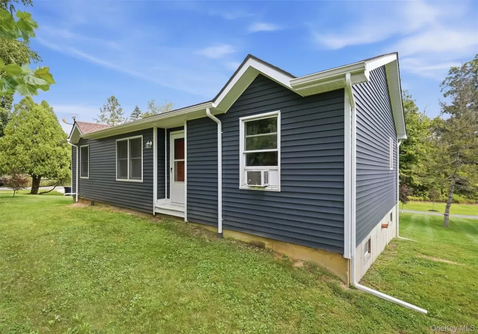 175 Nevis Road, Clermont, NY, 2 Bedrooms Bedrooms, 6 Rooms Rooms,2 BathroomsBathrooms,Residential,For Rent,Nevis,0,1050674 175 Nevis Road, Clermont, NY, 2 Bedrooms Bedrooms, 6 Rooms Rooms,2 BathroomsBathrooms,Residential,For Rent,Nevis,0,1050674