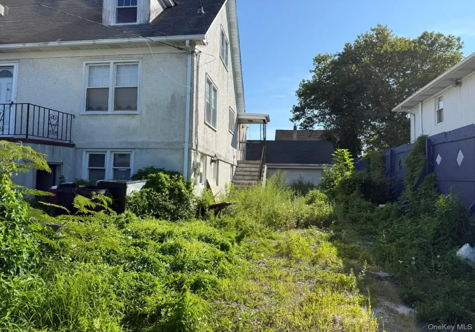524 Bayview Avenue, Hempstead, NY, 3 Bedrooms Bedrooms, 9 Rooms Rooms,2 BathroomsBathrooms,Residential,For Rent,Bayview,0,1041448 524 Bayview Avenue, Hempstead, NY, 3 Bedrooms Bedrooms, 9 Rooms Rooms,2 BathroomsBathrooms,Residential,For Rent,Bayview,0,1041448