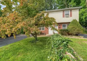 117 Washington Avenue, Ramapo, NY, 3 Bedrooms Bedrooms, 7 Rooms Rooms,1 BathroomBathrooms,Residential,For Rent,Washington,0,1052328 117 Washington Avenue, Ramapo, NY, 3 Bedrooms Bedrooms, 7 Rooms Rooms,1 BathroomBathrooms,Residential,For Rent,Washington,0,1052328