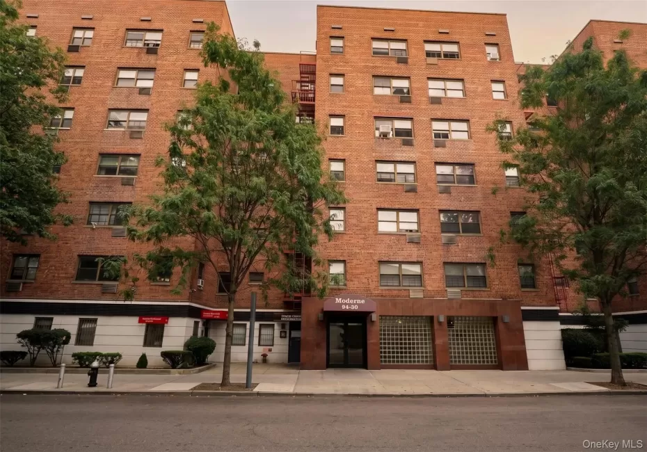 94-30 58th Avenue, New York, NY, 2 Bedrooms Bedrooms, 5 Rooms Rooms,1 BathroomBathrooms,Residential,For Rent,58th,0,1052372 94-30 58th Avenue, New York, NY, 2 Bedrooms Bedrooms, 5 Rooms Rooms,1 BathroomBathrooms,Residential,For Rent,58th,0,1052372