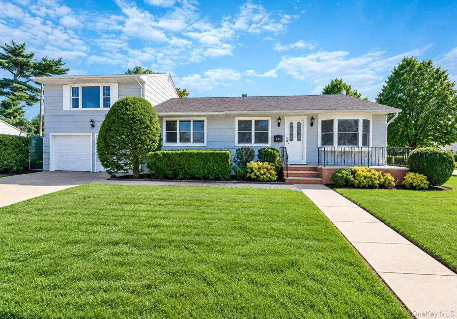 745 Anderson Avenue, Hempstead, NY, 4 Bedrooms Bedrooms, 8 Rooms Rooms,2 BathroomsBathrooms,Residential,For Rent,Anderson,0,1052452 745 Anderson Avenue, Hempstead, NY, 4 Bedrooms Bedrooms, 8 Rooms Rooms,2 BathroomsBathrooms,Residential,For Rent,Anderson,0,1052452
