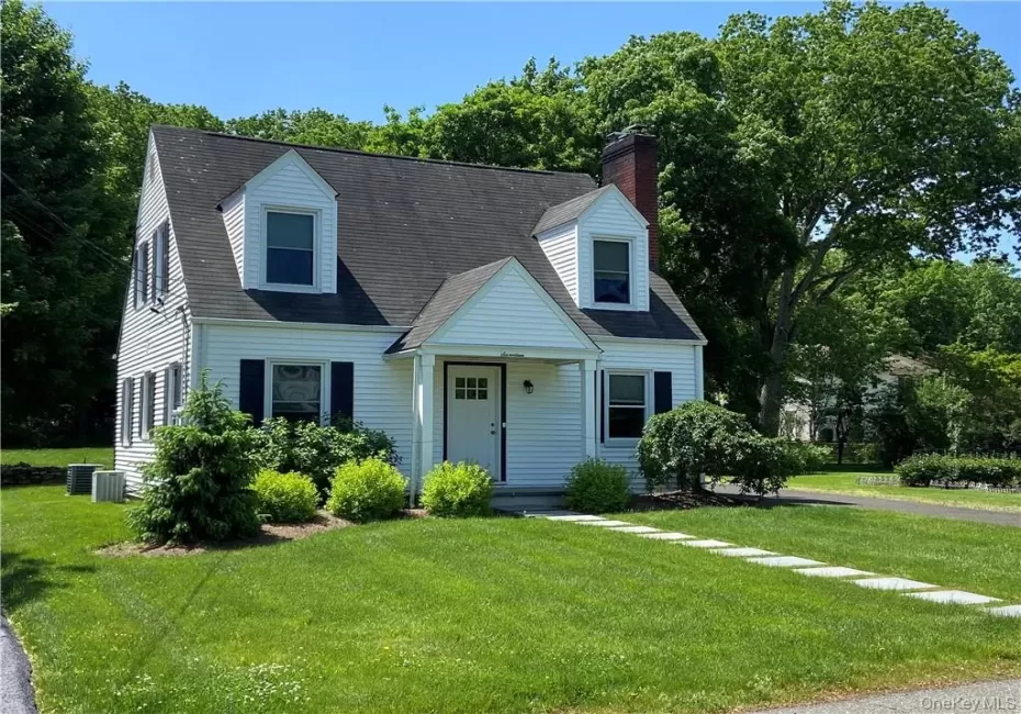 17 Harriman Avenue, Ramapo, NY, 2 Bedrooms Bedrooms, 6 Rooms Rooms,1 BathroomBathrooms,Residential Lease,For Rent,Harriman,0,1048855 17 Harriman Avenue, Ramapo, NY, 2 Bedrooms Bedrooms, 6 Rooms Rooms,1 BathroomBathrooms,Residential Lease,For Rent,Harriman,0,1048855