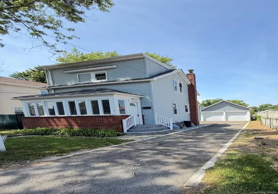 15 Mirin Avenue, Hempstead, NY, 3 Bedrooms Bedrooms, 7 Rooms Rooms,2 BathroomsBathrooms,Residential,For Rent,Mirin,0,1011946 15 Mirin Avenue, Hempstead, NY, 3 Bedrooms Bedrooms, 7 Rooms Rooms,2 BathroomsBathrooms,Residential,For Rent,Mirin,0,1011946
