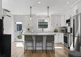 20 5th Street, New Rochelle, NY, 2 Bedrooms Bedrooms, 6 Rooms Rooms,2 BathroomsBathrooms,Residential,For Rent,5th,0,1041257 20 5th Street, New Rochelle, NY, 2 Bedrooms Bedrooms, 6 Rooms Rooms,2 BathroomsBathrooms,Residential,For Rent,5th,0,1041257