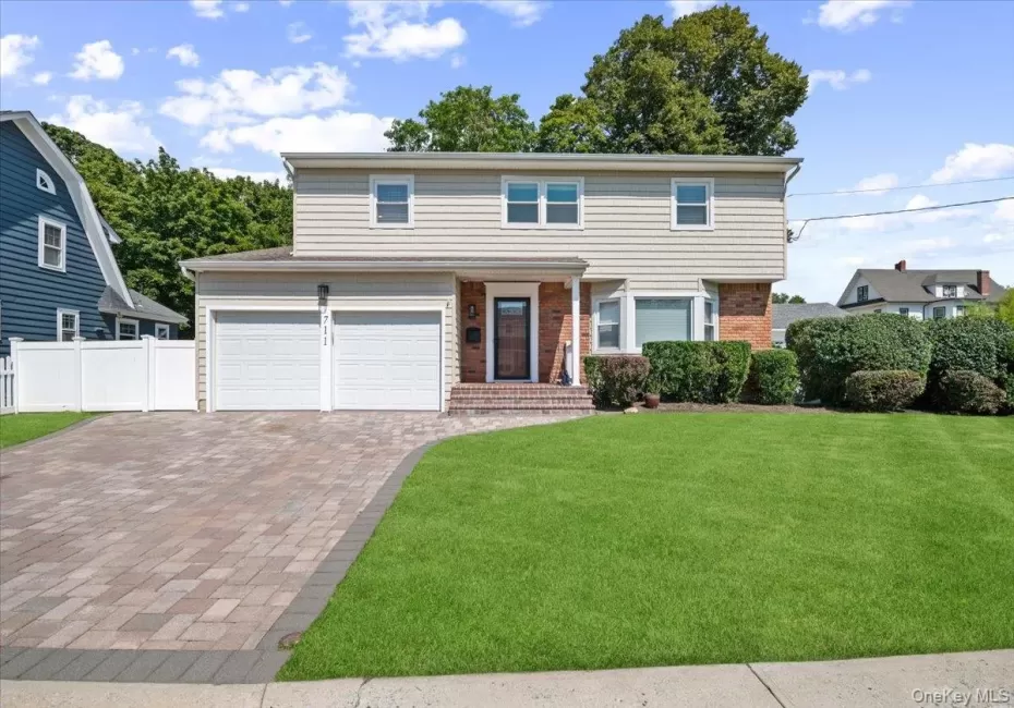 711 Koelbel Court, Hempstead, NY, 4 Bedrooms Bedrooms, 10 Rooms Rooms,2 BathroomsBathrooms,Residential,For Rent,Koelbel,0,1050230 711 Koelbel Court, Hempstead, NY, 4 Bedrooms Bedrooms, 10 Rooms Rooms,2 BathroomsBathrooms,Residential,For Rent,Koelbel,0,1050230