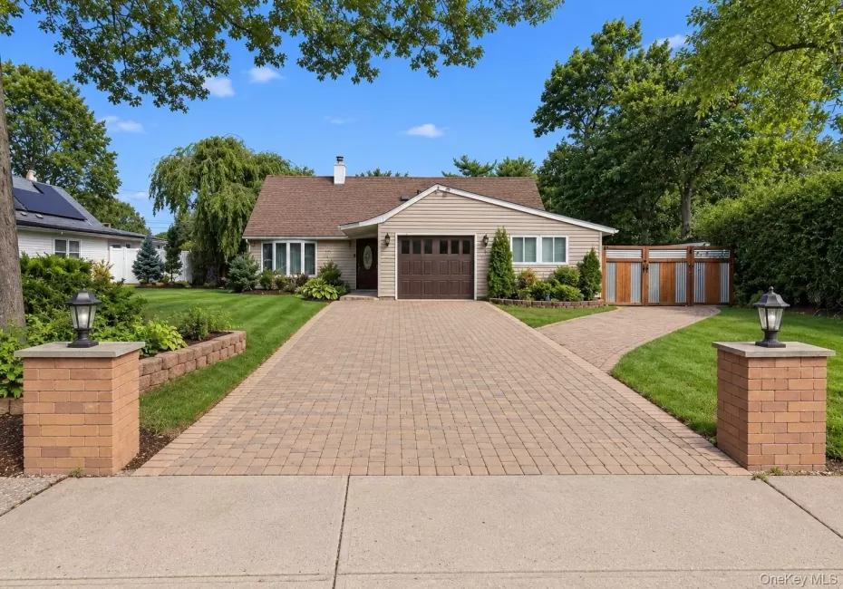 39 Split Cedar Drive, Islip, NY, 4 Bedrooms Bedrooms, 9 Rooms Rooms,2 BathroomsBathrooms,Residential,For Rent,Split Cedar,0,1051641 39 Split Cedar Drive, Islip, NY, 4 Bedrooms Bedrooms, 9 Rooms Rooms,2 BathroomsBathrooms,Residential,For Rent,Split Cedar,0,1051641