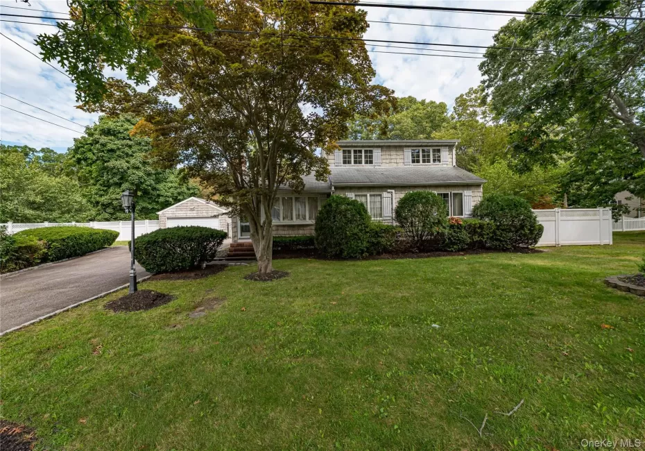 63 Barretts Avenue, Brookhaven, NY, 5 Bedrooms Bedrooms, 9 Rooms Rooms,2 BathroomsBathrooms,Residential,For Rent,Barretts,0,1050582 63 Barretts Avenue, Brookhaven, NY, 5 Bedrooms Bedrooms, 9 Rooms Rooms,2 BathroomsBathrooms,Residential,For Rent,Barretts,0,1050582