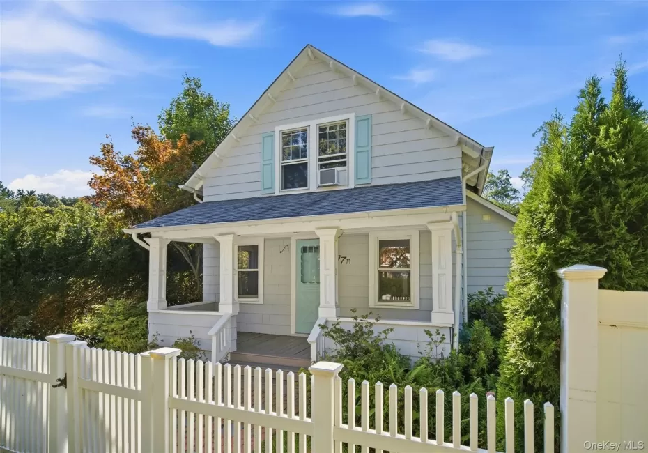 Charming Colonial Charming Colonial