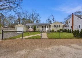 162 Parkwood Drive, Brookhaven, NY, 3 Bedrooms Bedrooms, 8 Rooms Rooms,2 BathroomsBathrooms,Residential,For Rent,Parkwood,0,1052489 162 Parkwood Drive, Brookhaven, NY, 3 Bedrooms Bedrooms, 8 Rooms Rooms,2 BathroomsBathrooms,Residential,For Rent,Parkwood,0,1052489