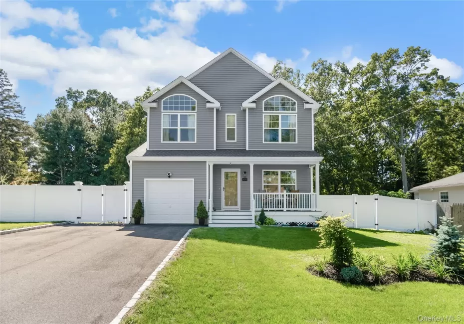 44 James Street, Brookhaven, NY, 4 Bedrooms Bedrooms, 7 Rooms Rooms,2 BathroomsBathrooms,Residential,For Rent,James,0,1051990 44 James Street, Brookhaven, NY, 4 Bedrooms Bedrooms, 7 Rooms Rooms,2 BathroomsBathrooms,Residential,For Rent,James,0,1051990