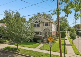 2 Fernwood Terrace, Hempstead, NY, 3 Bedrooms Bedrooms, 6 Rooms Rooms,3 BathroomsBathrooms,Residential,For Rent,Fernwood,0,1051984 2 Fernwood Terrace, Hempstead, NY, 3 Bedrooms Bedrooms, 6 Rooms Rooms,3 BathroomsBathrooms,Residential,For Rent,Fernwood,0,1051984
