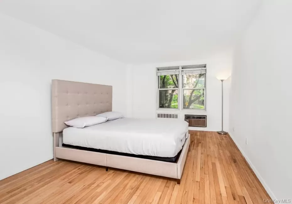 2736 Independence Avenue, New York, NY, 1 Bedroom Bedrooms, 3 Rooms Rooms,1 BathroomBathrooms,Residential,For Rent,Independence,0,1052482 2736 Independence Avenue, New York, NY, 1 Bedroom Bedrooms, 3 Rooms Rooms,1 BathroomBathrooms,Residential,For Rent,Independence,0,1052482