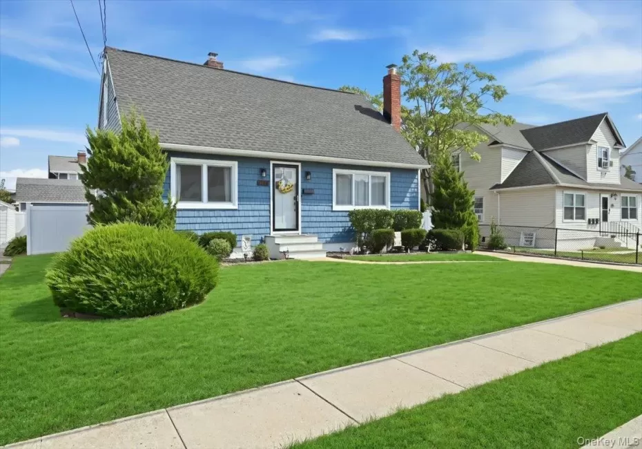 293 Roosevelt Avenue, Hempstead, NY, 2 Bedrooms Bedrooms, 7 Rooms Rooms,1 BathroomBathrooms,Residential,For Rent,Roosevelt,0,1051194 293 Roosevelt Avenue, Hempstead, NY, 2 Bedrooms Bedrooms, 7 Rooms Rooms,1 BathroomBathrooms,Residential,For Rent,Roosevelt,0,1051194