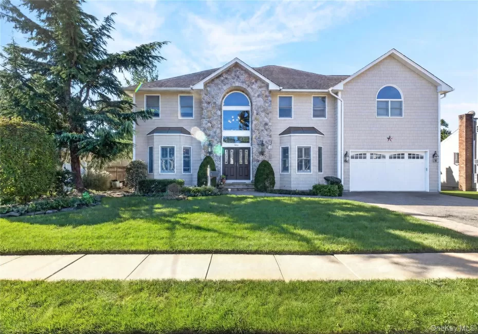 3414 Manchester Road, Hempstead, NY, 4 Bedrooms Bedrooms, 11 Rooms Rooms,2 BathroomsBathrooms,Residential,For Rent,Manchester,0,1052591 3414 Manchester Road, Hempstead, NY, 4 Bedrooms Bedrooms, 11 Rooms Rooms,2 BathroomsBathrooms,Residential,For Rent,Manchester,0,1052591