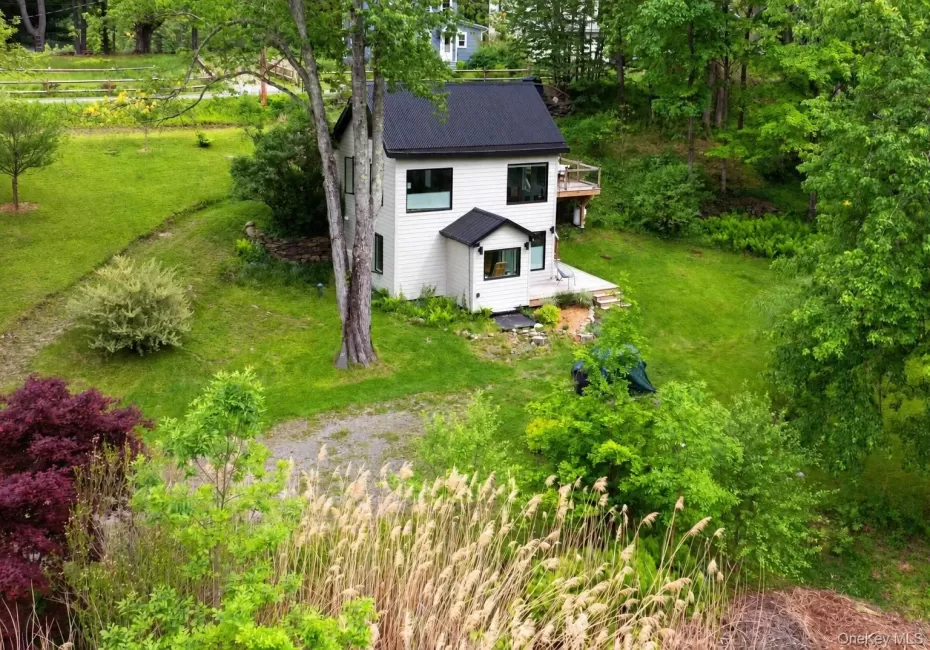 14 & 18 Lake Hill Road, Rosendale, NY, 3 Bedrooms Bedrooms, 7 Rooms Rooms,3 BathroomsBathrooms,Residential,For Rent,Lake Hill,0,1052600 14 & 18 Lake Hill Road, Rosendale, NY, 3 Bedrooms Bedrooms, 7 Rooms Rooms,3 BathroomsBathrooms,Residential,For Rent,Lake Hill,0,1052600