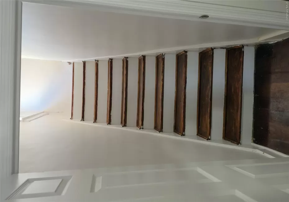 Stairs up 2nd floor Stairs up 2nd floor
