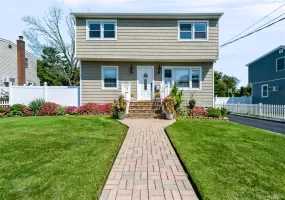 240 Kramer Drive, Babylon, NY, 2 Bedrooms Bedrooms, 4 Rooms Rooms,1 BathroomBathrooms,Residential Lease,For Rent,Kramer,0,1051264 240 Kramer Drive, Babylon, NY, 2 Bedrooms Bedrooms, 4 Rooms Rooms,1 BathroomBathrooms,Residential Lease,For Rent,Kramer,0,1051264