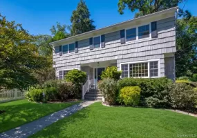 127 Harmon Avenue, Pelham, NY, 4 Bedrooms Bedrooms, 8 Rooms Rooms,3 BathroomsBathrooms,Residential,For Rent,Harmon,0,875988 127 Harmon Avenue, Pelham, NY, 4 Bedrooms Bedrooms, 8 Rooms Rooms,3 BathroomsBathrooms,Residential,For Rent,Harmon,0,875988