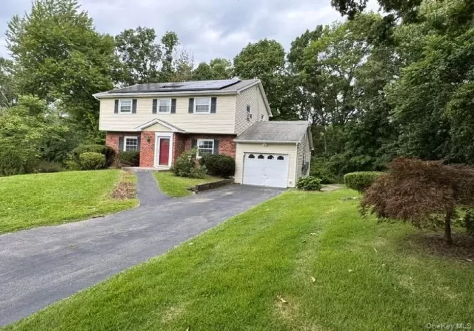 129 Salem Road, Fishkill, NY, 4 Bedrooms Bedrooms, 8 Rooms Rooms,2 BathroomsBathrooms,Residential,For Rent,Salem,0,1051394 129 Salem Road, Fishkill, NY, 4 Bedrooms Bedrooms, 8 Rooms Rooms,2 BathroomsBathrooms,Residential,For Rent,Salem,0,1051394