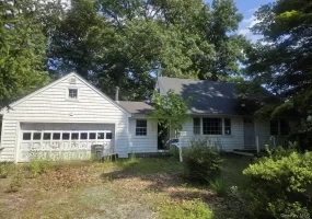 59 Cornell Street, Huntington, NY, 4 Bedrooms Bedrooms, 7 Rooms Rooms,2 BathroomsBathrooms,Residential,For Rent,Cornell,0,1052673 59 Cornell Street, Huntington, NY, 4 Bedrooms Bedrooms, 7 Rooms Rooms,2 BathroomsBathrooms,Residential,For Rent,Cornell,0,1052673