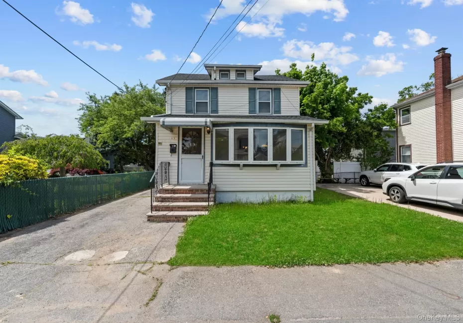 1 Lewis Place, Hempstead, NY, 4 Bedrooms Bedrooms, 12 Rooms Rooms,2 BathroomsBathrooms,Residential,For Rent,Lewis,0,1052811 1 Lewis Place, Hempstead, NY, 4 Bedrooms Bedrooms, 12 Rooms Rooms,2 BathroomsBathrooms,Residential,For Rent,Lewis,0,1052811