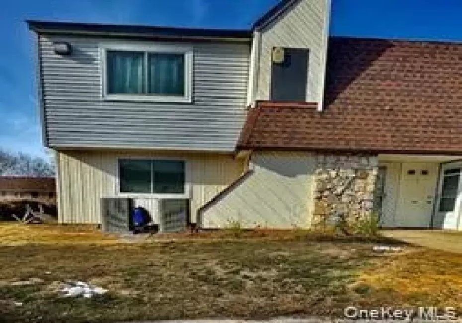 141 Pointe Circle N, Brookhaven, NY, 2 Bedrooms Bedrooms, 3 Rooms Rooms,1 BathroomBathrooms,Residential,For Rent,Pointe Circle N,0,1052807 141 Pointe Circle N, Brookhaven, NY, 2 Bedrooms Bedrooms, 3 Rooms Rooms,1 BathroomBathrooms,Residential,For Rent,Pointe Circle N,0,1052807
