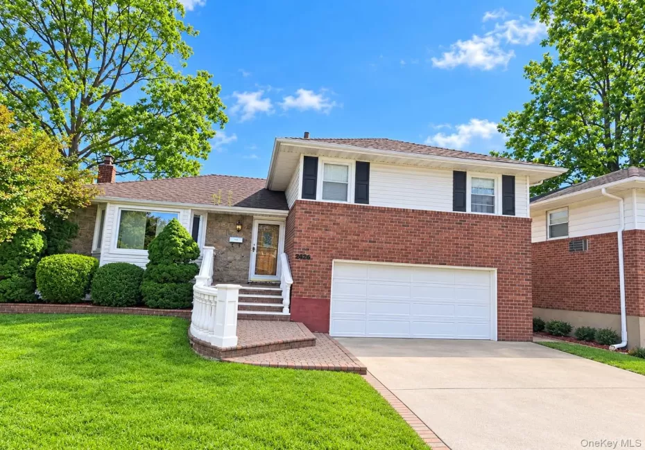 950 Linkwood Drive, Hempstead, NY, 3 Bedrooms Bedrooms, 6 Rooms Rooms,2 BathroomsBathrooms,Residential,For Rent,Linkwood,0,1049771 950 Linkwood Drive, Hempstead, NY, 3 Bedrooms Bedrooms, 6 Rooms Rooms,2 BathroomsBathrooms,Residential,For Rent,Linkwood,0,1049771