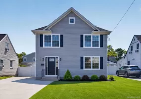 34 Wilson Road, Hempstead, NY, 6 Bedrooms Bedrooms, 10 Rooms Rooms,3 BathroomsBathrooms,Residential,For Rent,Wilson,0,1052506 34 Wilson Road, Hempstead, NY, 6 Bedrooms Bedrooms, 10 Rooms Rooms,3 BathroomsBathrooms,Residential,For Rent,Wilson,0,1052506
