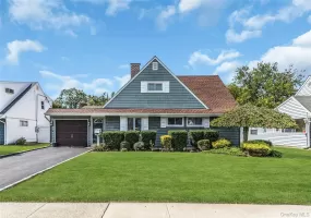 30 Cable Lane, Oyster Bay, NY, 4 Bedrooms Bedrooms, 7 Rooms Rooms,2 BathroomsBathrooms,Residential,For Rent,Cable,0,1052449 30 Cable Lane, Oyster Bay, NY, 4 Bedrooms Bedrooms, 7 Rooms Rooms,2 BathroomsBathrooms,Residential,For Rent,Cable,0,1052449