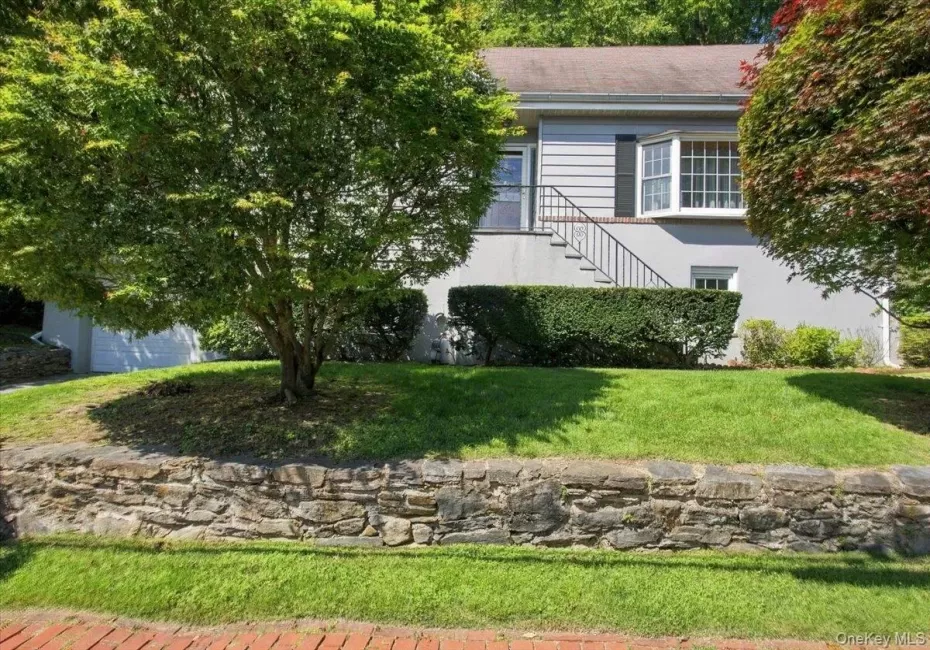 87 Edgemont Road, Greenburgh, NY, 4 Bedrooms Bedrooms, 8 Rooms Rooms,3 BathroomsBathrooms,Residential,For Rent,Edgemont,0,1048434 87 Edgemont Road, Greenburgh, NY, 4 Bedrooms Bedrooms, 8 Rooms Rooms,3 BathroomsBathrooms,Residential,For Rent,Edgemont,0,1048434