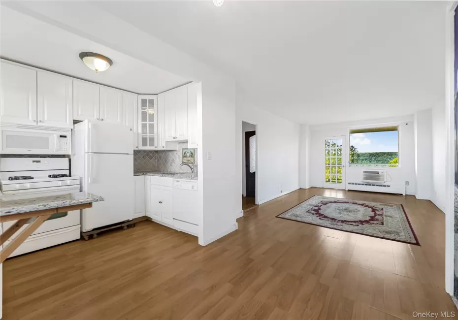 5800 Arlington Avenue, New York, NY, 3 Bedrooms Bedrooms, 3 Rooms Rooms,1 BathroomBathrooms,Residential,For Rent,Arlington,0,1053037 5800 Arlington Avenue, New York, NY, 3 Bedrooms Bedrooms, 3 Rooms Rooms,1 BathroomBathrooms,Residential,For Rent,Arlington,0,1053037