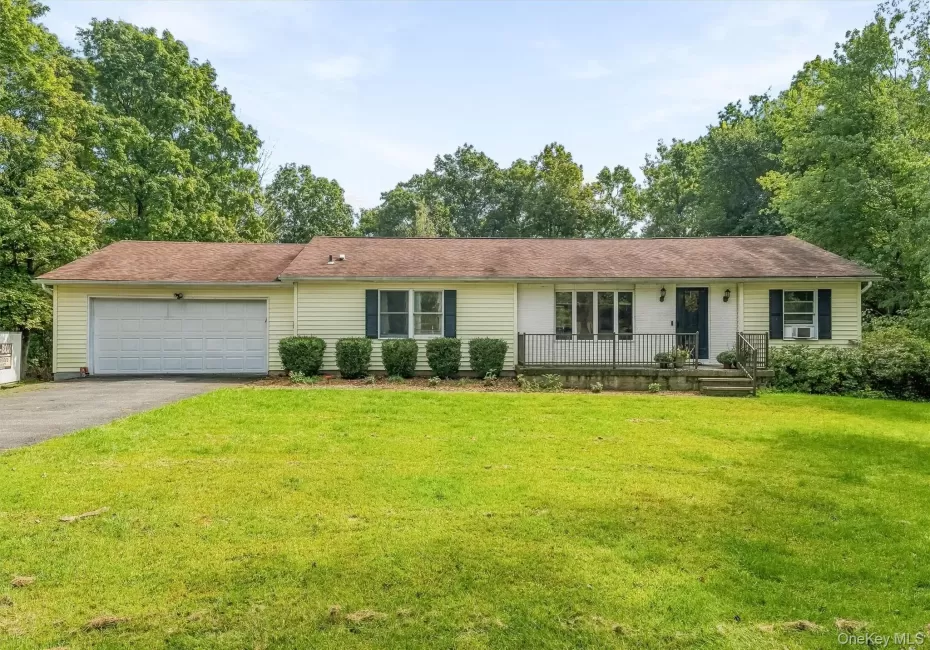 487 Greenville Turnpike, Middletown, NY, 3 Bedrooms Bedrooms, 7 Rooms Rooms,3 BathroomsBathrooms,Residential,For Rent,Greenville,0,1047868 487 Greenville Turnpike, Middletown, NY, 3 Bedrooms Bedrooms, 7 Rooms Rooms,3 BathroomsBathrooms,Residential,For Rent,Greenville,0,1047868