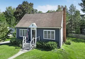 22 Galloway Road, Warwick (town), NY, 3 Bedrooms Bedrooms, 10 Rooms Rooms,2 BathroomsBathrooms,Residential,For Rent,Galloway,0,1048967 22 Galloway Road, Warwick (town), NY, 3 Bedrooms Bedrooms, 10 Rooms Rooms,2 BathroomsBathrooms,Residential,For Rent,Galloway,0,1048967