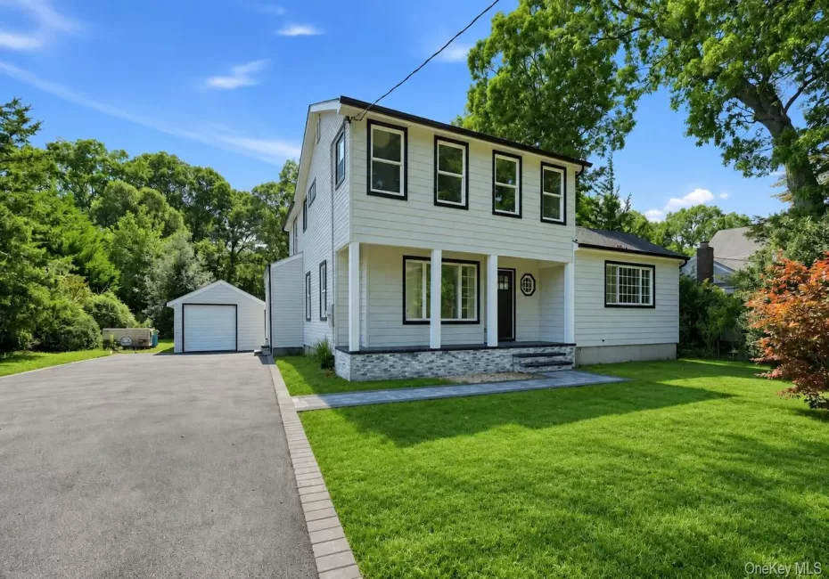 355 Forest Lane, Smithtown, NY, 4 Bedrooms Bedrooms, 7 Rooms Rooms,2 BathroomsBathrooms,Residential,For Rent,Forest,0,1052534 355 Forest Lane, Smithtown, NY, 4 Bedrooms Bedrooms, 7 Rooms Rooms,2 BathroomsBathrooms,Residential,For Rent,Forest,0,1052534