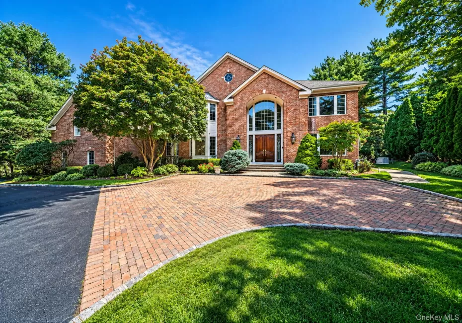 19 Cobblestone Court, Huntington, NY, 5 Bedrooms Bedrooms, 13 Rooms Rooms,5 BathroomsBathrooms,Residential,For Rent,Cobblestone,0,1052877 19 Cobblestone Court, Huntington, NY, 5 Bedrooms Bedrooms, 13 Rooms Rooms,5 BathroomsBathrooms,Residential,For Rent,Cobblestone,0,1052877