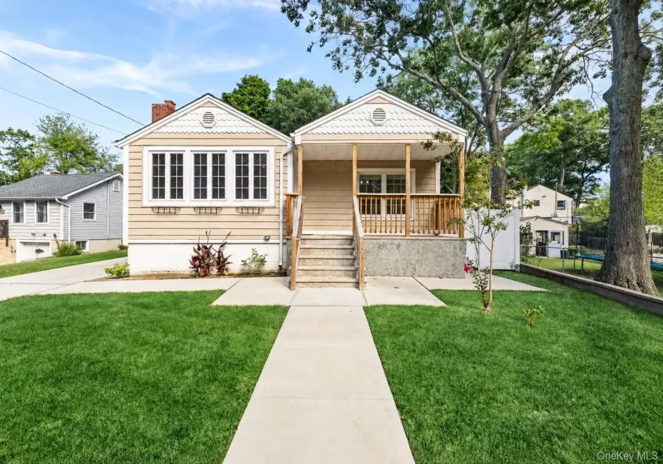 271 Adirondack Drive, Brookhaven, NY, 2 Bedrooms Bedrooms, 5 Rooms Rooms,1 BathroomBathrooms,Residential Lease,For Rent,Adirondack,0,1050643 271 Adirondack Drive, Brookhaven, NY, 2 Bedrooms Bedrooms, 5 Rooms Rooms,1 BathroomBathrooms,Residential Lease,For Rent,Adirondack,0,1050643