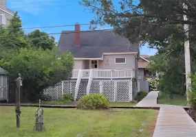 54 Oak Beach Road, Babylon, NY, 3 Bedrooms Bedrooms, 6 Rooms Rooms,1 BathroomBathrooms,Residential,For Rent,Oak Beach,0,1053217 54 Oak Beach Road, Babylon, NY, 3 Bedrooms Bedrooms, 6 Rooms Rooms,1 BathroomBathrooms,Residential,For Rent,Oak Beach,0,1053217