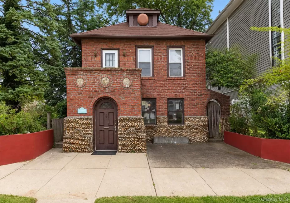 145 Arlington Avenue, Hempstead, NY, 4 Bedrooms Bedrooms, 9 Rooms Rooms,1 BathroomBathrooms,Residential,For Rent,Arlington,0,1053126 145 Arlington Avenue, Hempstead, NY, 4 Bedrooms Bedrooms, 9 Rooms Rooms,1 BathroomBathrooms,Residential,For Rent,Arlington,0,1053126
